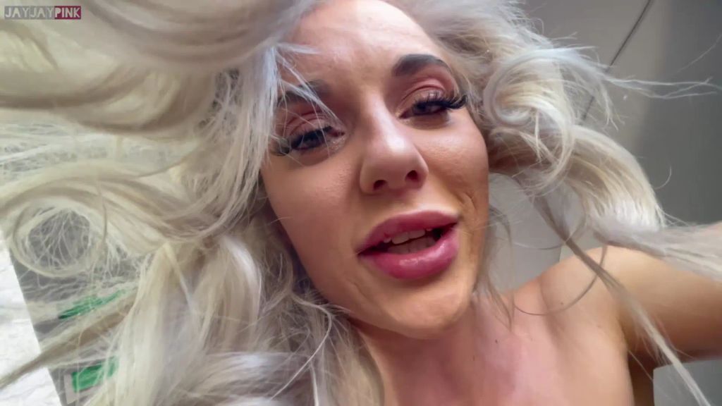 sexy foto nr. 9 von MYSTERIÖSES FICK-TAXI !! SAMMELT FOTZEN VON DER STRASSE AUF