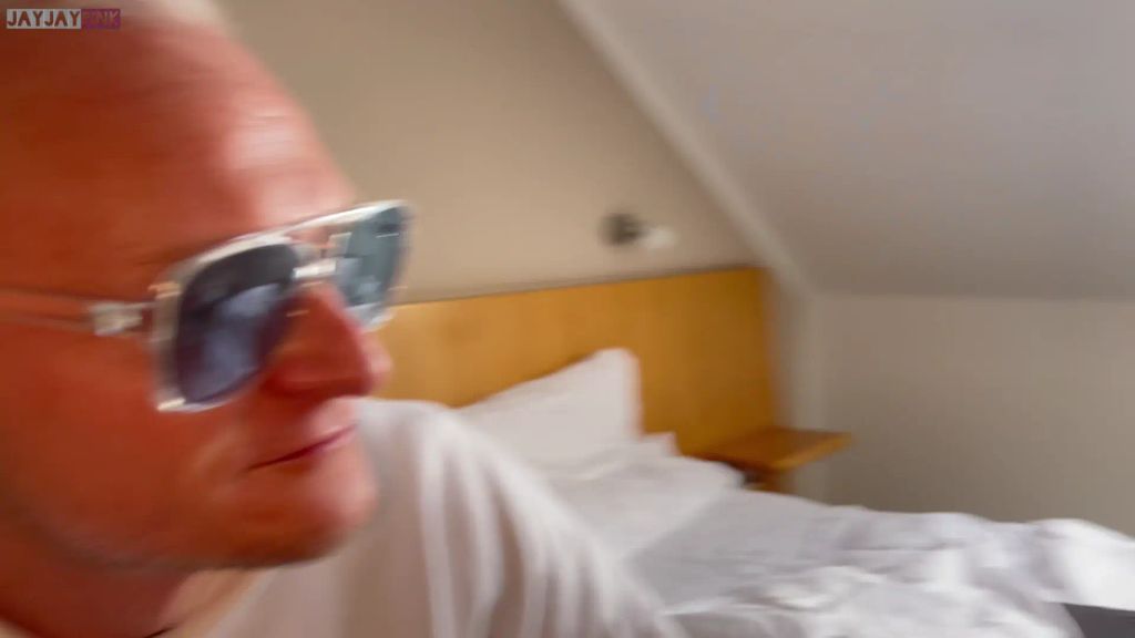 sexy foto nr. 1 von MYSTERIÖSES FICK-TAXI TEIL 2!! AUS FREMDGEHEN WIRD DREIER !!