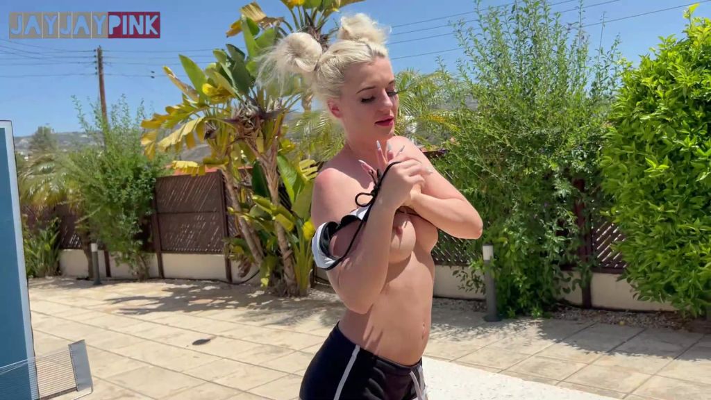 sexy foto nr. 3 von GIB MIR DEINE VOLLE WICHSPOWER hat er wohl zu ernst genommen