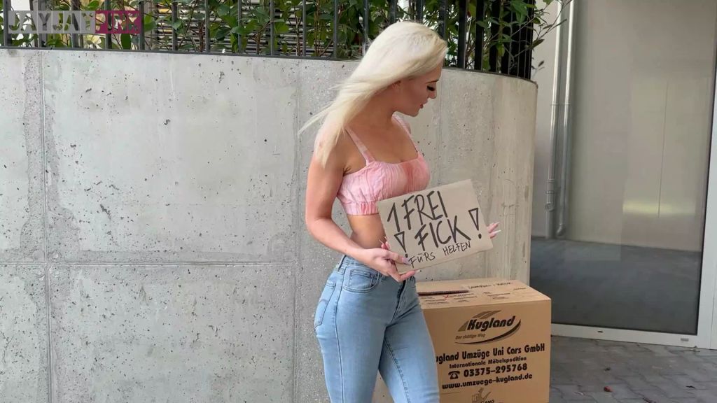sexy foto nr. 1 von GIERIGE UMZUGSFOTZE VERTEILT GRATIS FICKS