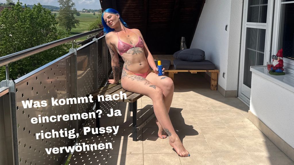 Vorschaubild zum Video „Nach eincremen kommt Pussy verwöhnen“ von Amazing Sugar