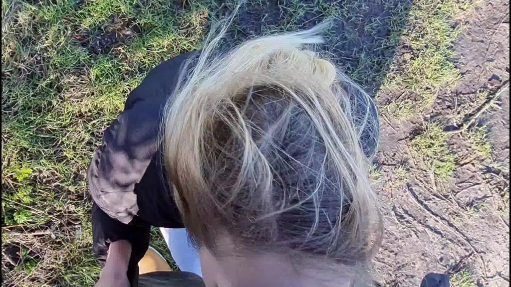 Vorschaubild 9 zum Video „Sperma im Wind“