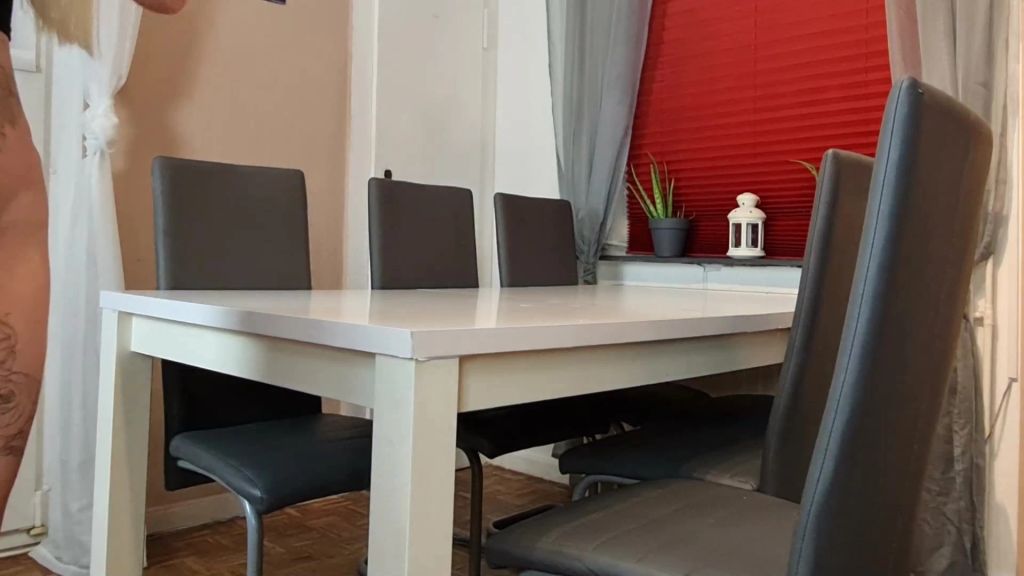 Vorschaubild 9 zum Video „BLANK GEFICKT UND abgespritzt“