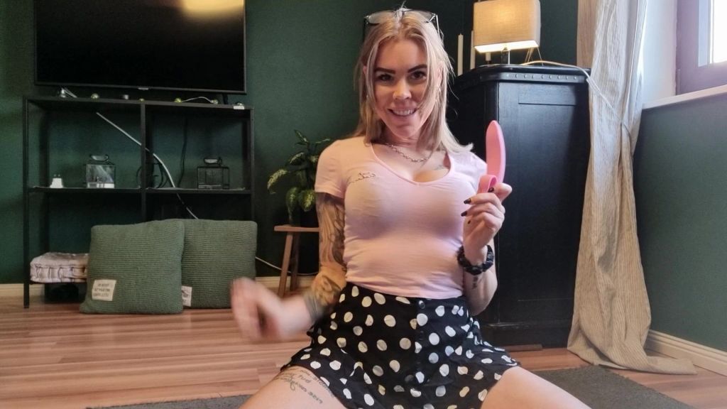 sexy foto nr. 2 von Lass uns etwas spielen! Ich bin heute ziemlich geil!