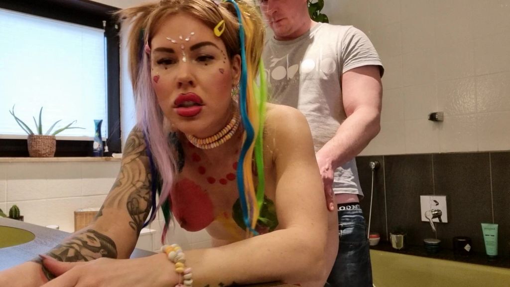 sexy foto nr. 3 von Mein erster Quickie! Ja stoß fester zu Tim!
