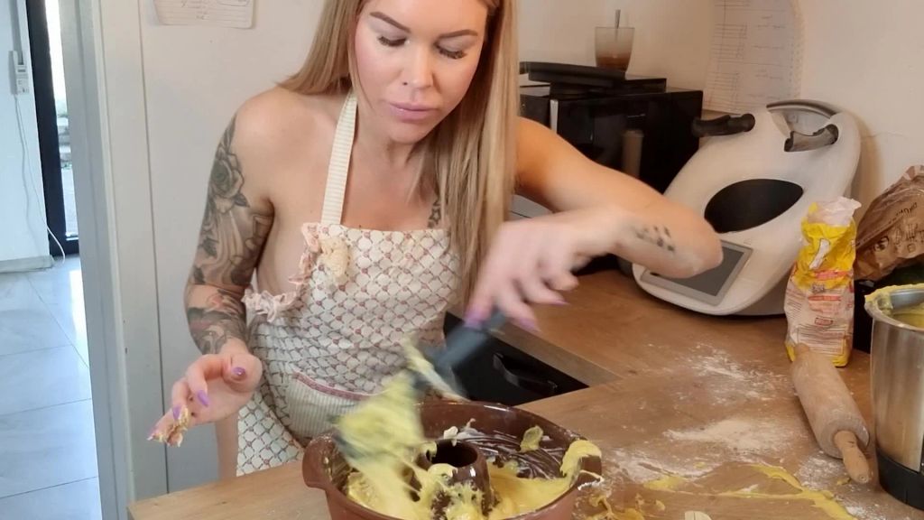 sexy foto nr. 6 von Heiße Köchin LaraBergmann