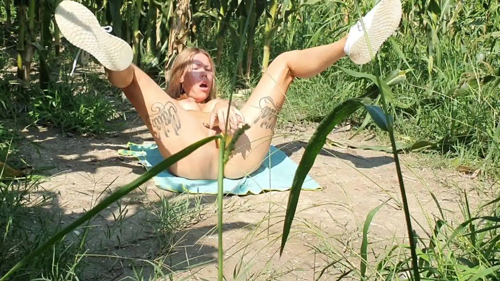 sexy foto nr. 6 von Kein Schwanz da?! EGAL! Ich will es jetzt unbedingt!