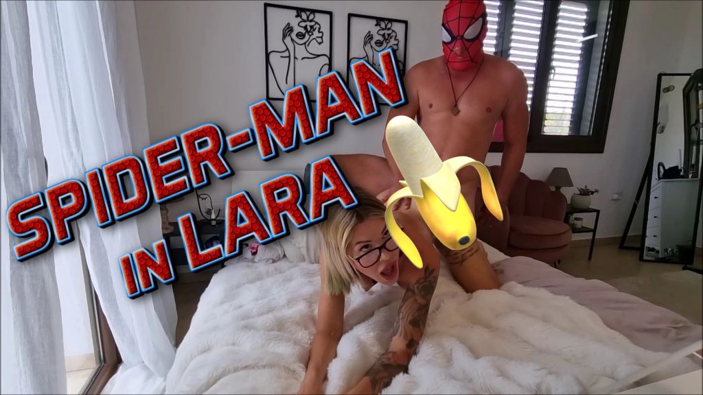 SPIDER-MANN in LARA!
