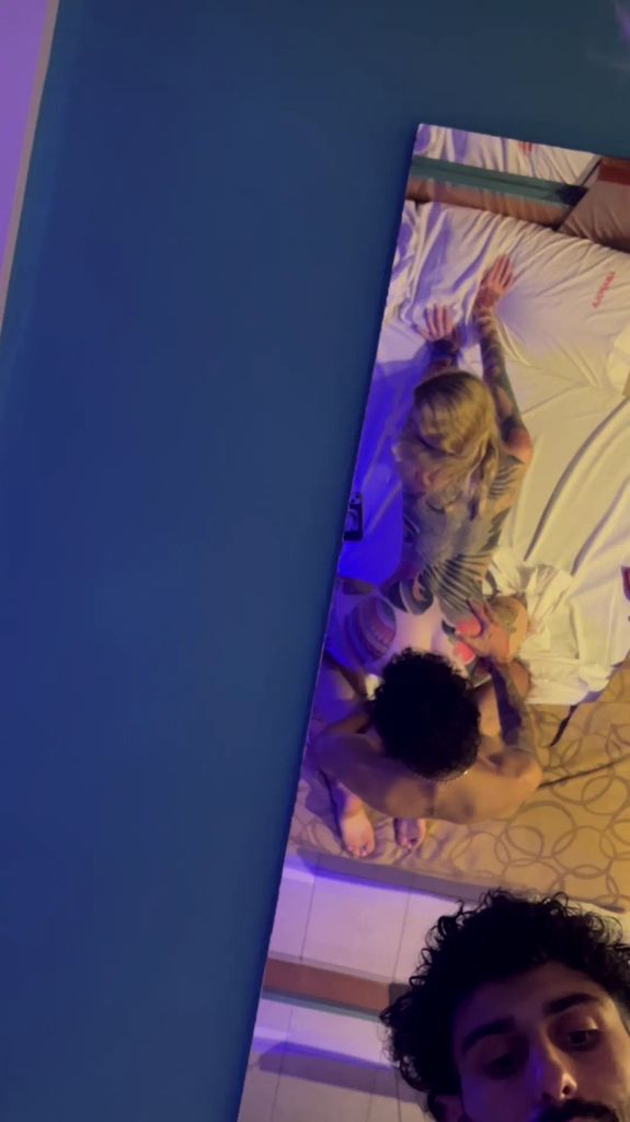 sexy foto nr. 4 von Sexhotel - privater Amateur Porno