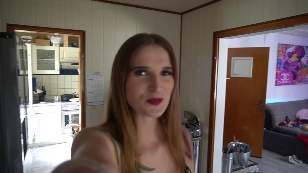 Fitnessbitch abgeleckt und abgefickt Squats geiler Arsch
