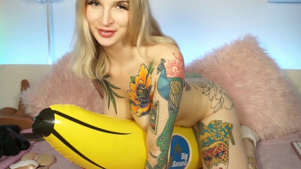 sexy foto nr. 10 von AUFBLASBARE Banane abgeritten bis zum Orgasmus