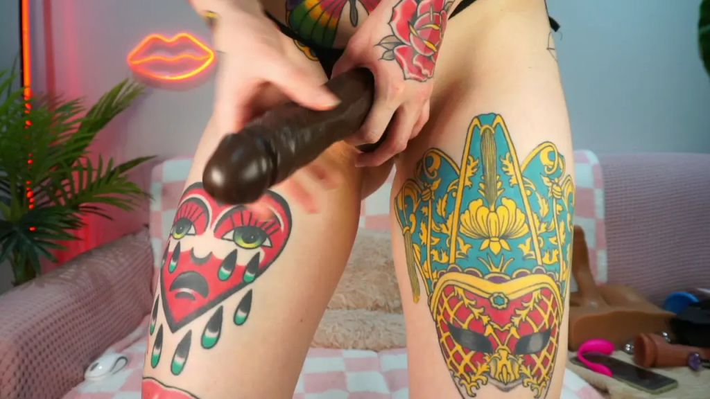 sexy foto nr. 7 von Sklavenerziehung zur Nutte-Ich fick dick mit XXXL Dildos
