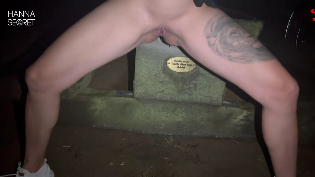 sexy foto nr. 9 von ERSTES DATE ENDET MIT PISSFONTÄNE!