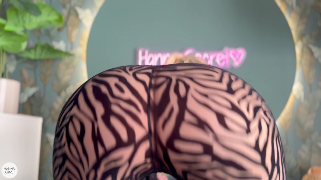 sexy foto nr. 5 von PROSTATAMASSAGE VON DEINER HERRIN HANNA !