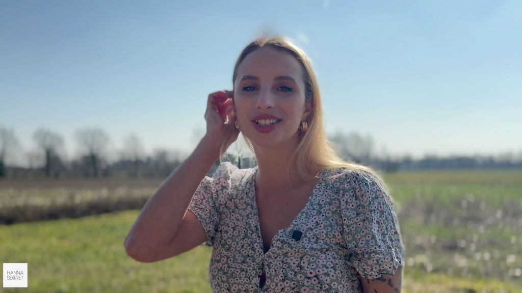 sexy foto nr. 6 von BIBI XXX UND HANNA SECRET AUF EIERSUCHE !