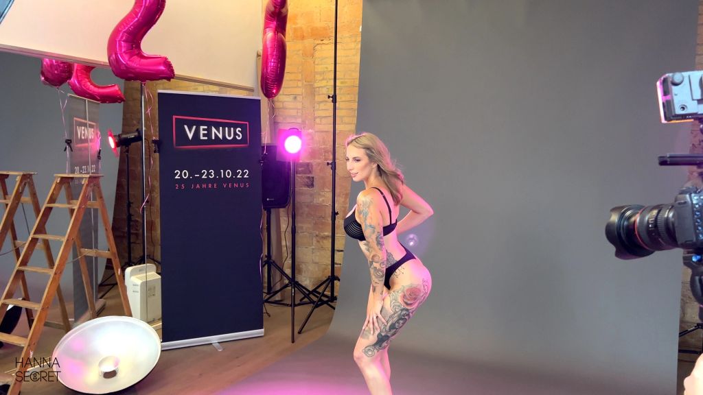 KAMERAMANN NACH VENUSSHOOTING VERFÜHRT