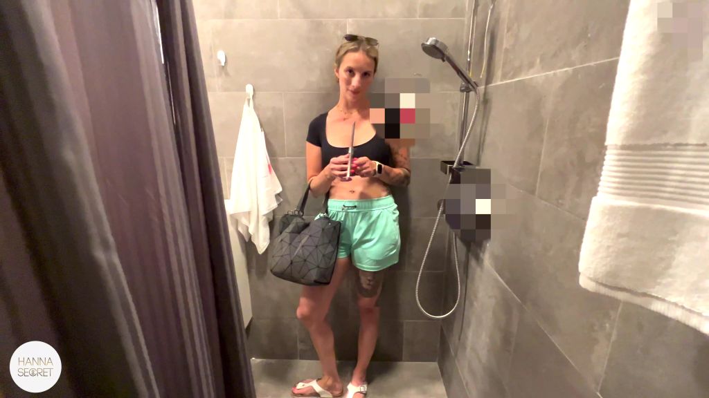 sexy foto nr. 4 von SPAß IM SCHWEDISCHEN MÖBELHAUS !
