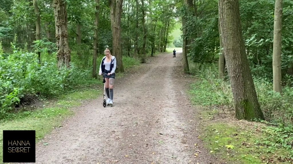 sexy foto nr. 1 von PUBLIC EXTREM! DREIST IM PARK DURCHGEFICKT!