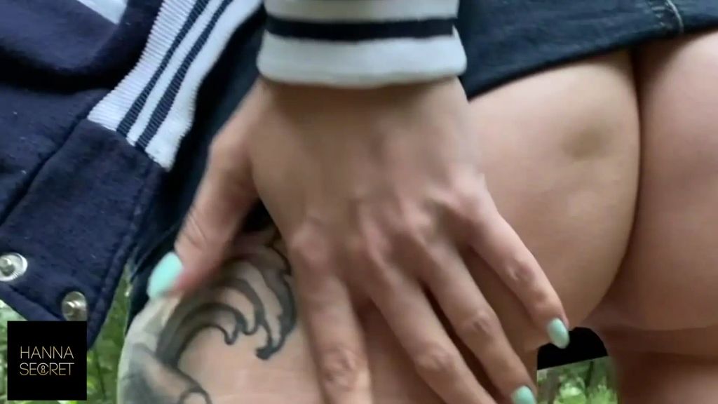 sexy foto nr. 3 von PUBLIC EXTREM! DREIST IM PARK DURCHGEFICKT!