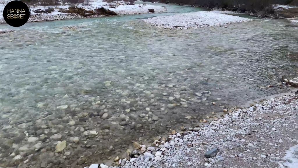 sexy foto nr. 1 von ZU KALT FÜR OUTDOORSEX?! BLINDDATE  AM FLUSS !