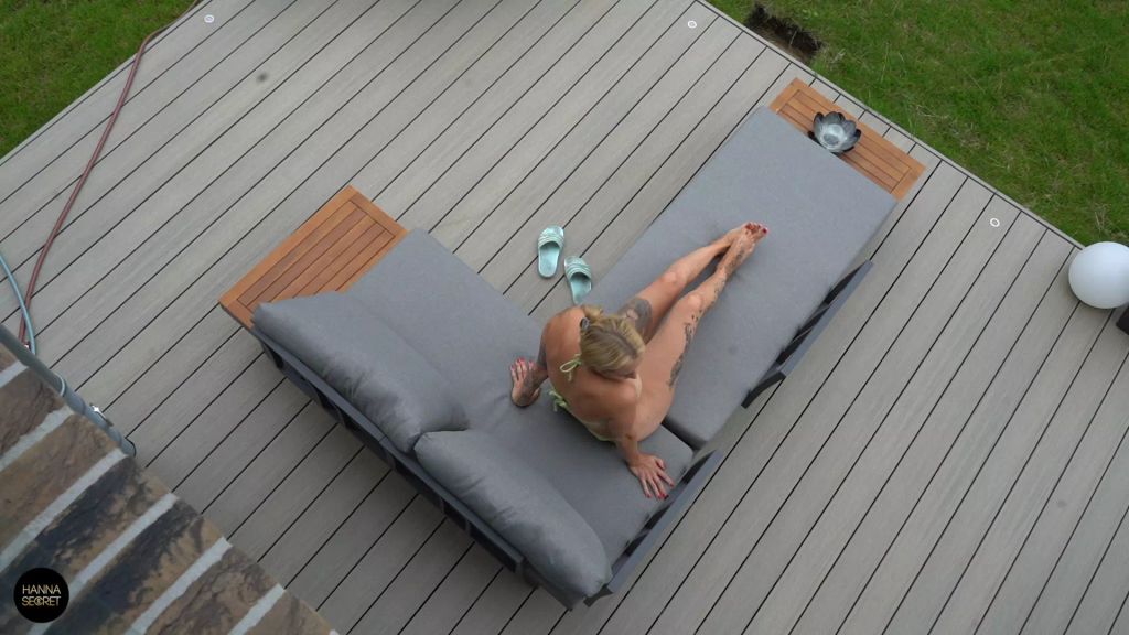 sexy foto nr. 2 von PERVERS ! VOM NACHBARN HEIMLICH BESPANNERT !