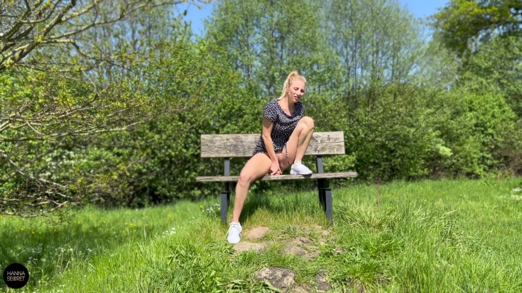 sexy foto nr. 9 von ANZEIGE ? SUPERDREIST ! ÜBERRASCHUNG AUF DER PARKBANK!