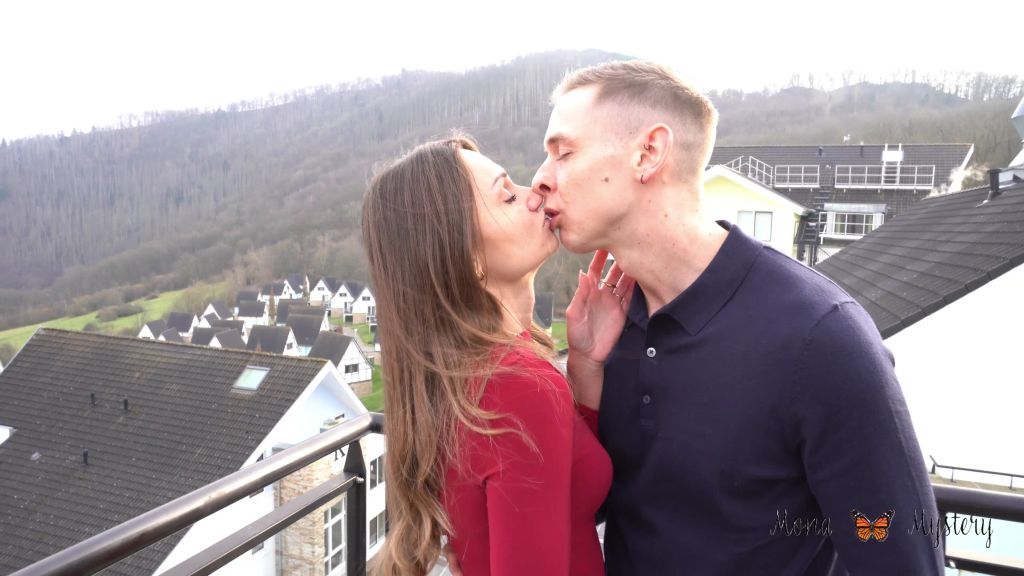 sexy foto nr. 1 von Firmenfeier ESKALIERT! Ich ficke mit den Vorgesetzten!