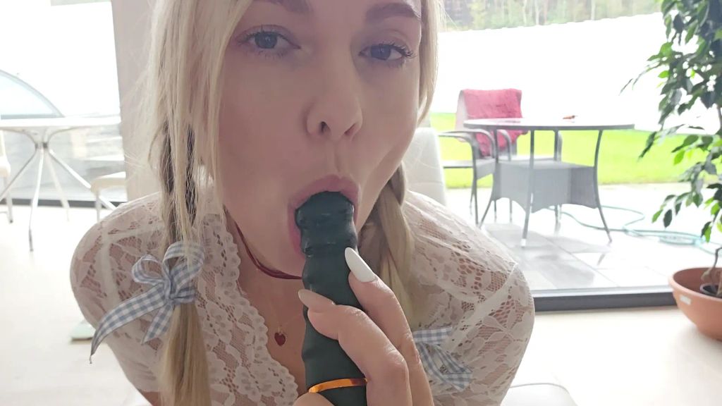 sexy foto nr. 4 von P O R N O Casting OMGals Bayrisches Madl-ANAL Extremorgasmus