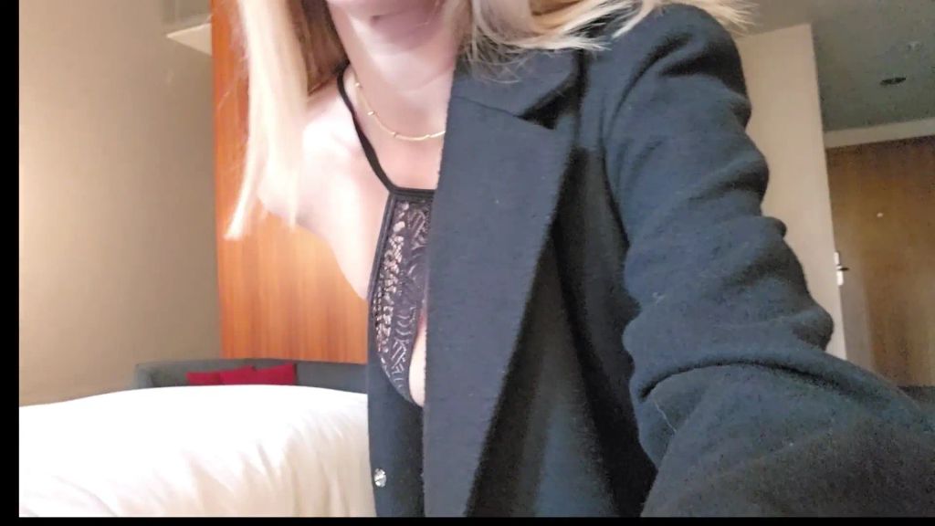 sexy foto nr. 2 von Spontaner Telefonsex mit Venus Besucher. Spritzkommando.