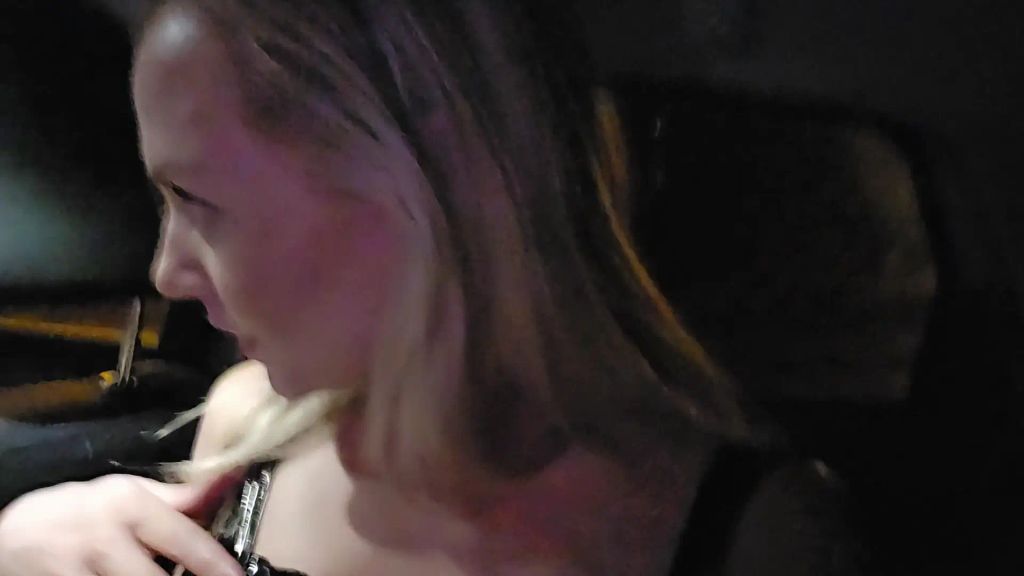 sexy foto nr. 2 von Willkommen an der Schwelle der Demut. Mit Sklave Bulldog69