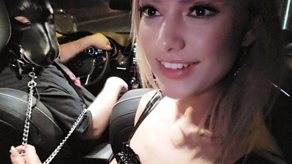 sexy foto nr. 10 von Willkommen an der Schwelle der Demut. Mit Sklave Bulldog69