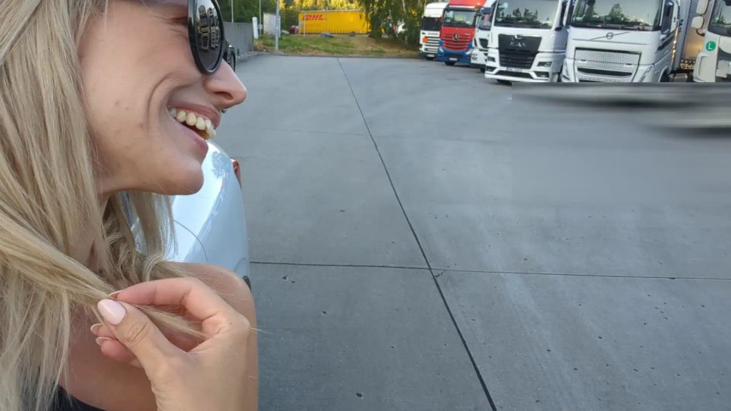 sexy foto nr. 2 von Einen LKW-Fahrer zum Orgasmus gebracht. 😍😍
