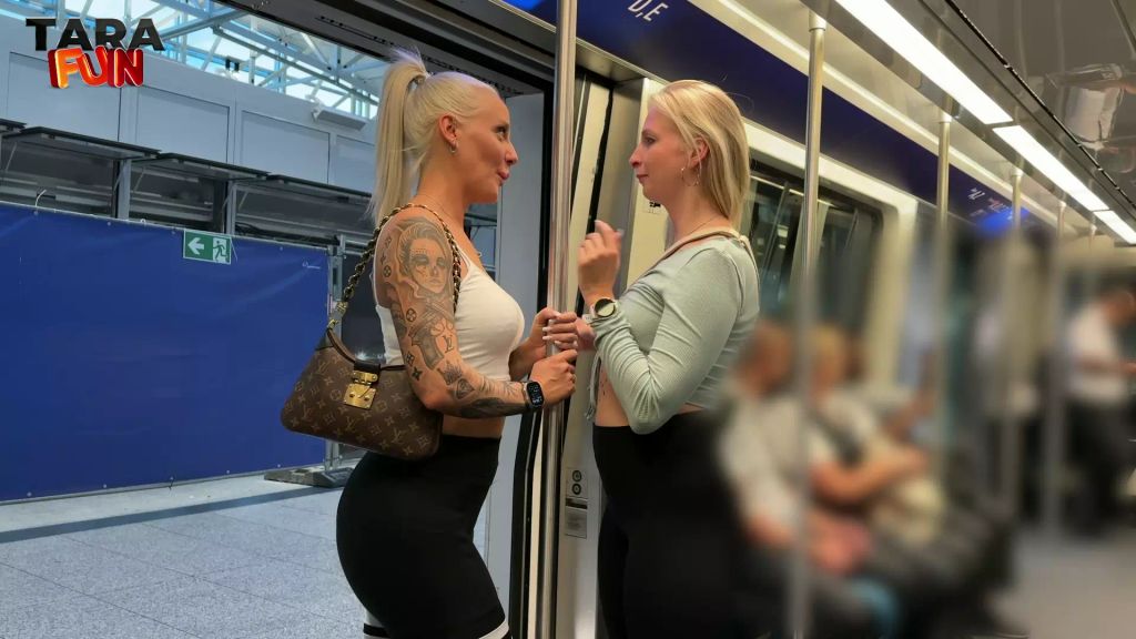 sexy foto nr. 1 von Alle Toiletten besetzt - Dann pissen wir eben ins Parkhaus!