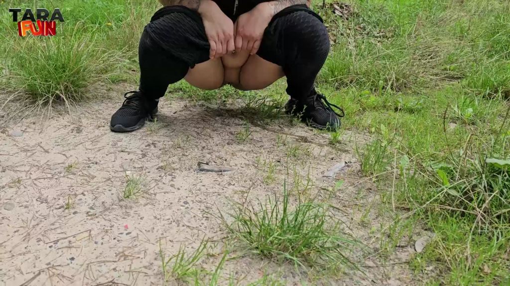 sexy foto nr. 6 von Es ging NICHT mehr - PISSEN im Doppelpack