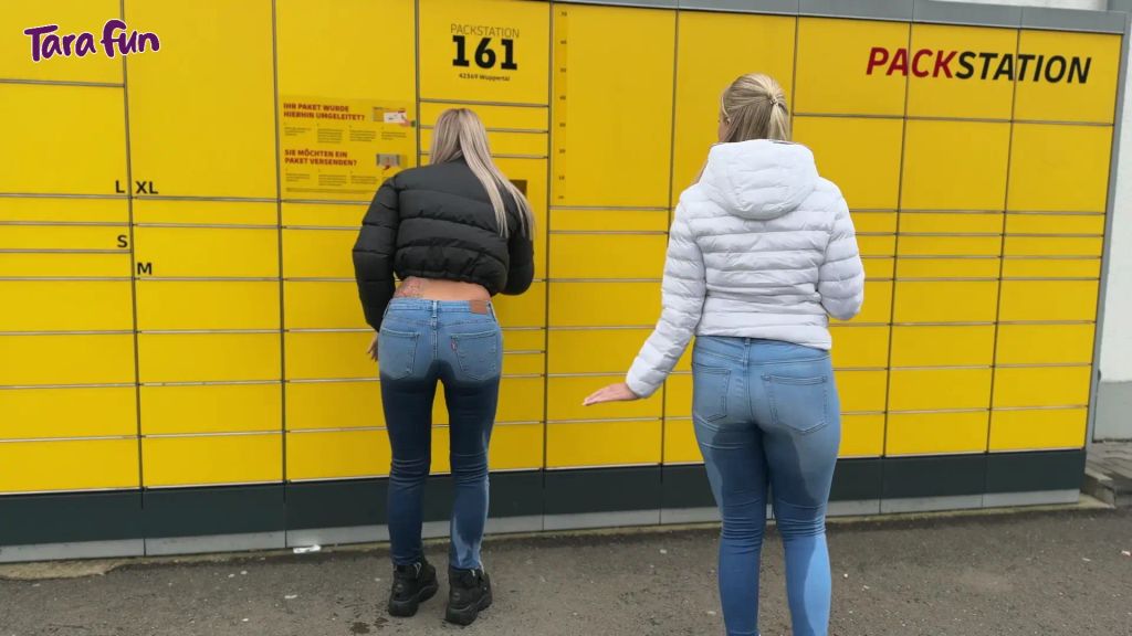 sexy foto nr. 9 von JEANSPISS Fetisch - Vor Packstation EINGEPISST