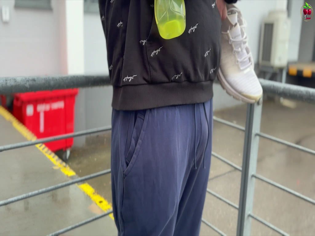 sexy foto nr. 2 von XXL Creampie für Leggingsbitch! Cardio-Workout der Extraklas