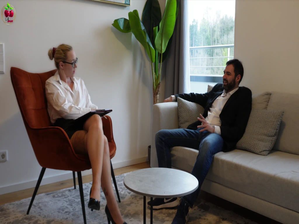 sexy foto nr. 1 von SKANDALÖSE SEXTHERAPIE BEI DR. LEA! DIE NACHUNTERTSUCHUNG