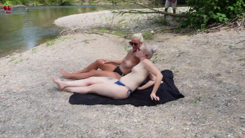 sexy foto nr. 1 von Ein heißes FICK-TREFFEN an der TRAUN – Nici und ich legen richtig los