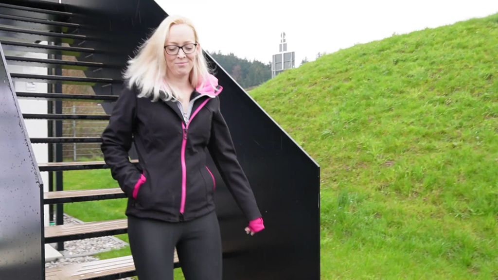 sexy foto nr. 1 von Erster USER-FICK!? Versetzt und doch gefickt!