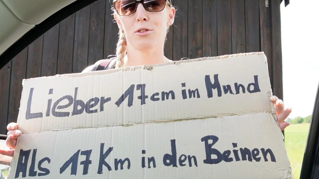 Outdoor Spermapussy! Perverses Angebot für Mitfahrgelegenhei