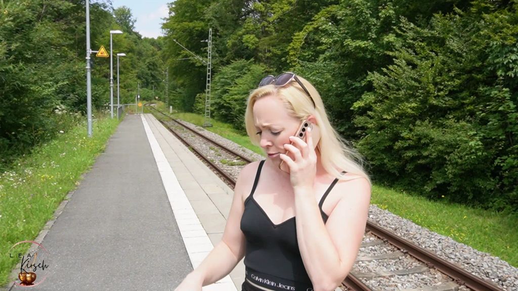 PUBLIC AO Fahrdienst-FICK! Creampie als Trinkgeld!