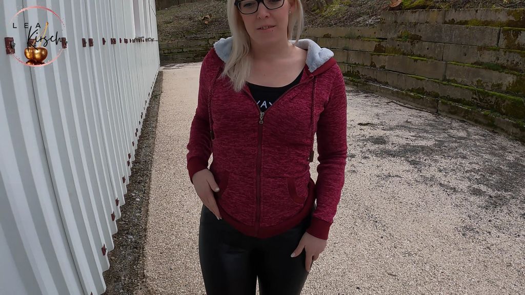 sexy foto nr. 3 von Spermawalk am Bahnhof! Abgeschleppt und vollgespritzt!