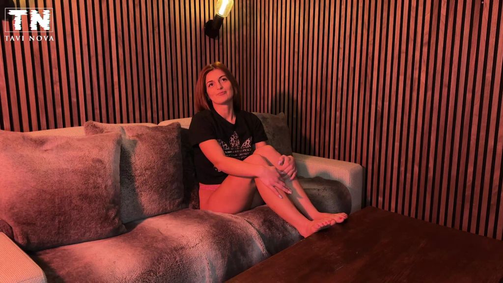 sexy foto nr. 2 von TAVI'S SEX GESCHICHTEN - DAS LESBENEXPERIMENT
