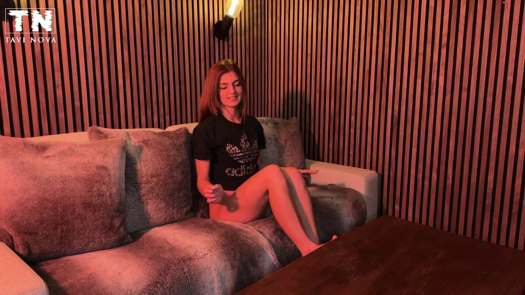 sexy foto nr. 3 von TAVI'S SEX GESCHICHTEN - DAS LESBENEXPERIMENT