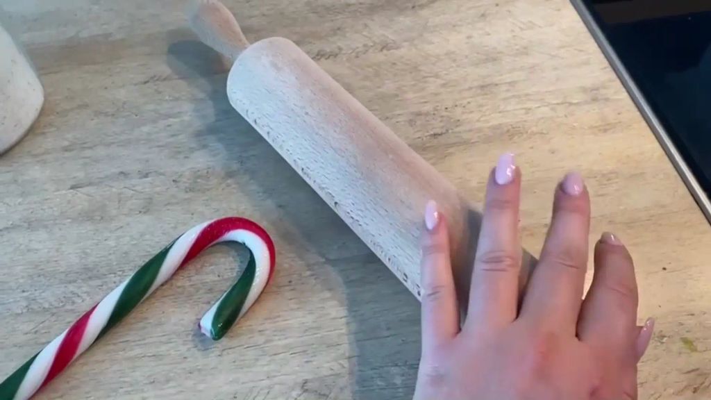 sexy foto nr. 1 von In der Weihnachtsbäckerei- wird es feucht!!!!