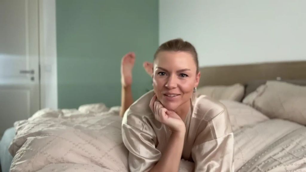 sexy foto nr. 1 von Was wäre wenn.. ich jetzt in deinem Bett wäre?