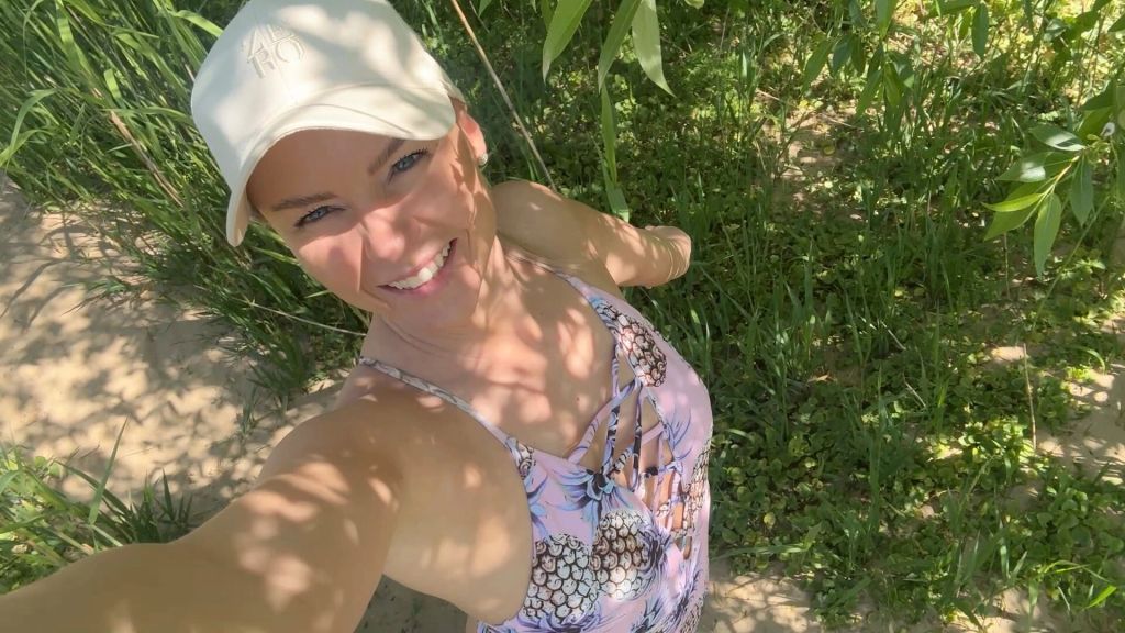 sexy foto nr. 9 von Wasser marsch!! Badebucht vollgepinkelt!