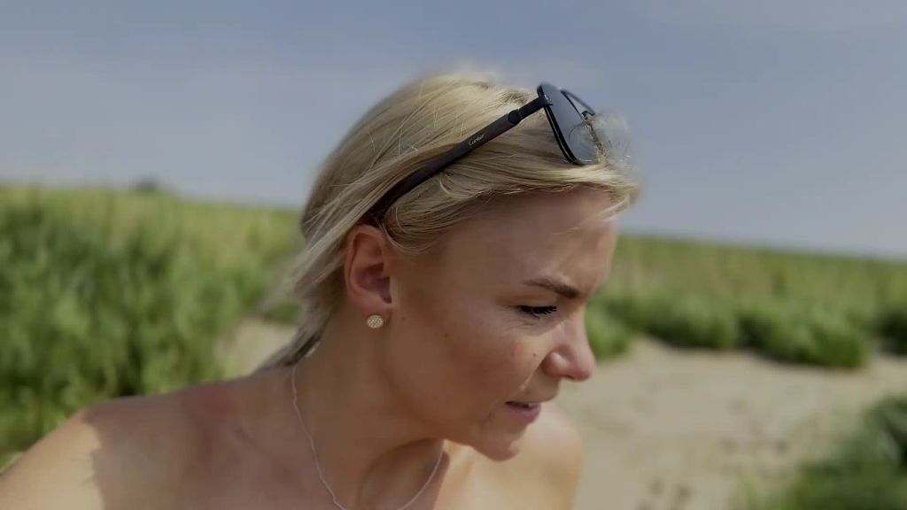sexy foto nr. 4 von Wixxanleitung!!! Public am Strand!!! Mit Countdown!!