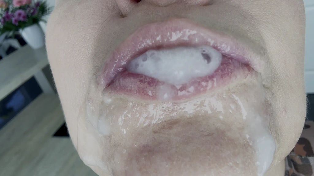 sexy foto nr. 9 von Lecker Mäulchen!! Gib mir deinen Penis Saft !