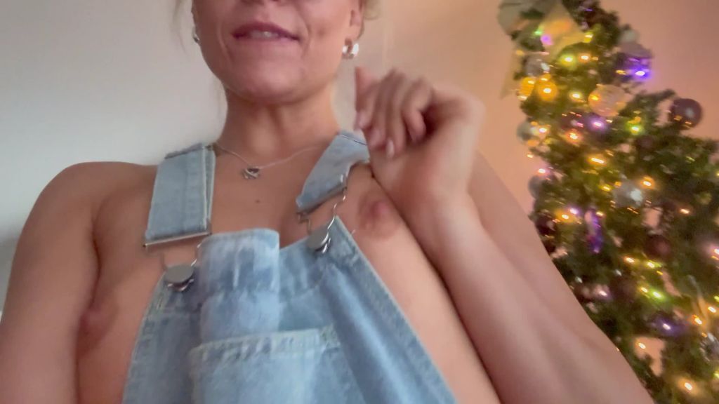 sexy foto nr. 2 von Squirt in heißer Jeans Latzhose